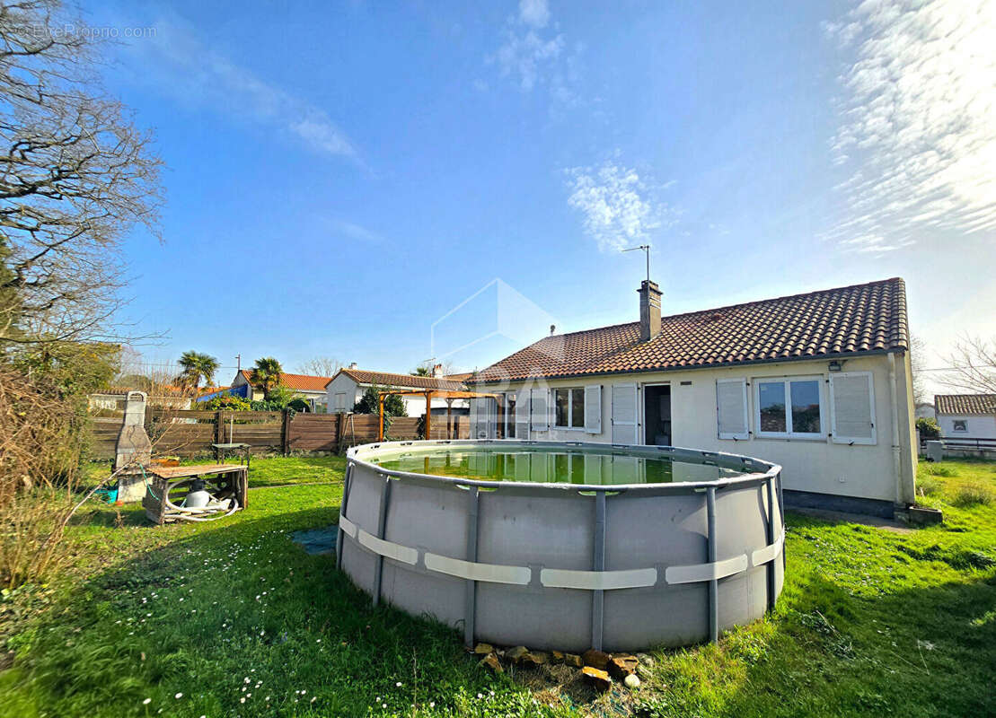 Maison à LA MONTAGNE