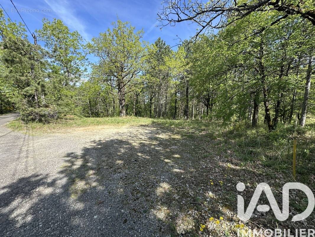 Photo 1 - Terrain à CAHORS