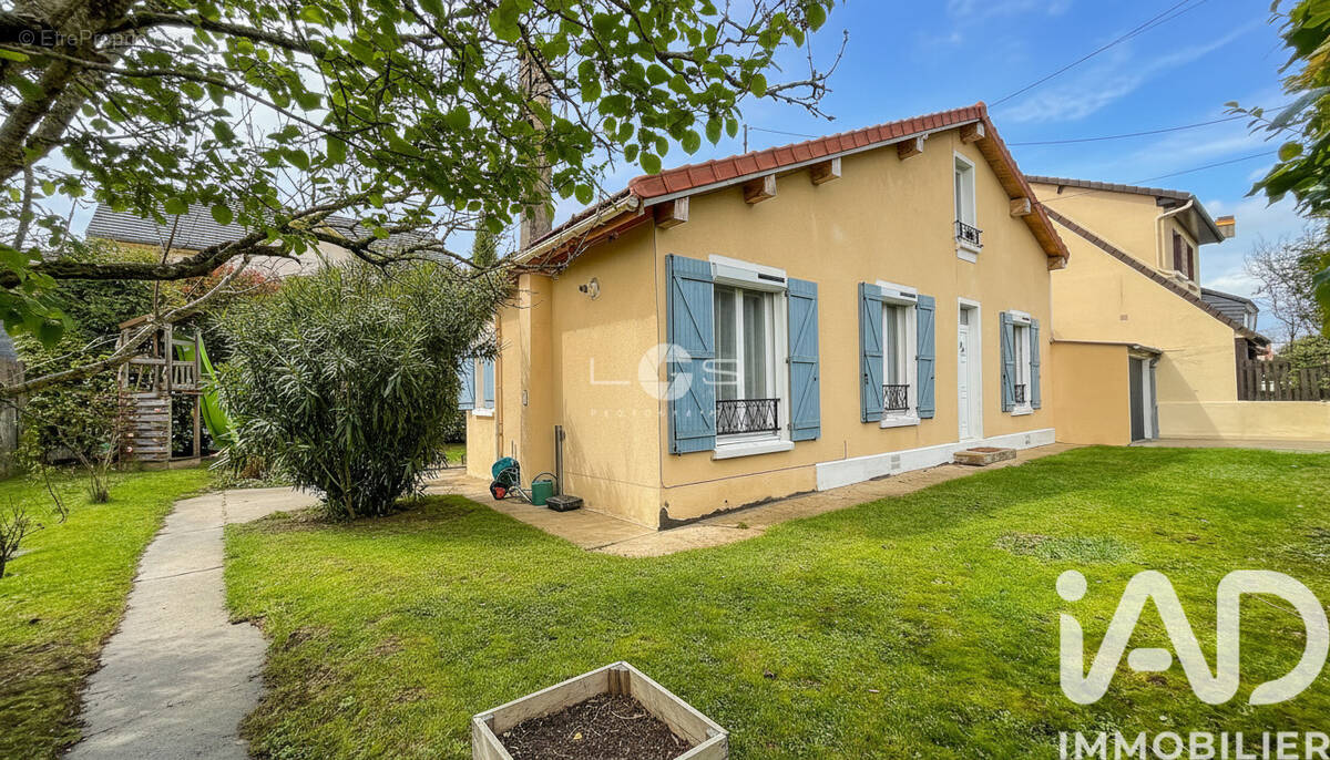 Photo 1 - Maison à ROISSY-EN-BRIE