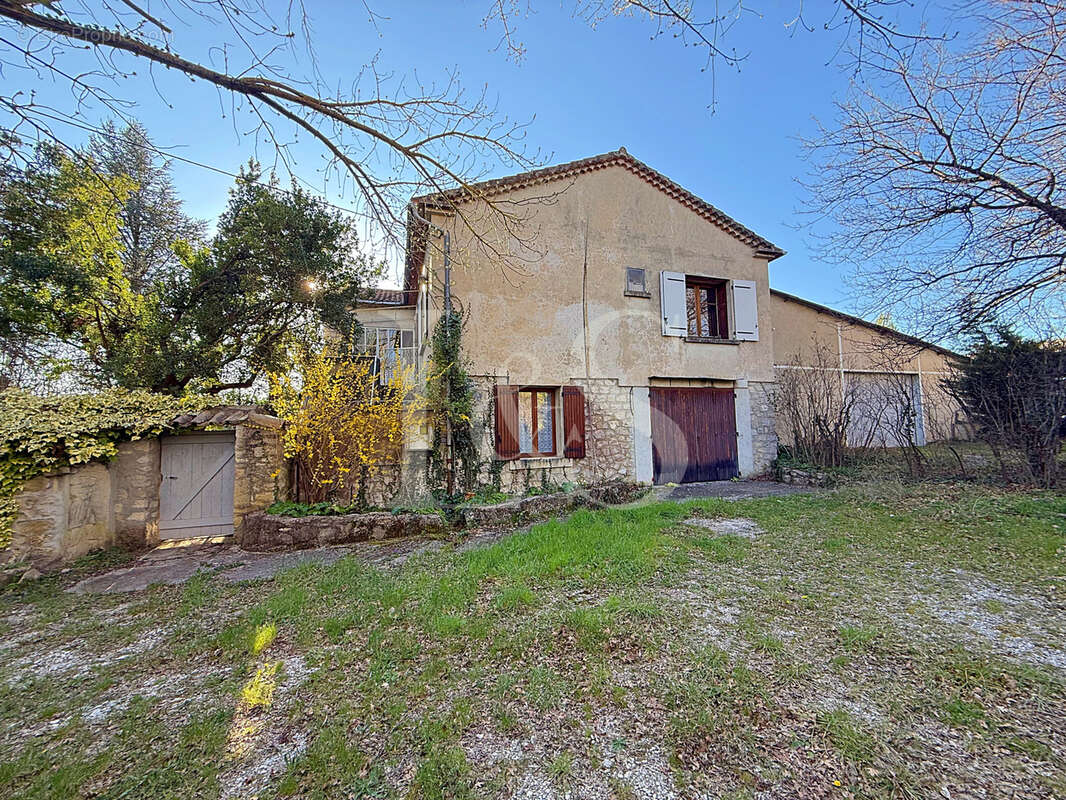 Maison à VAISON-LA-ROMAINE