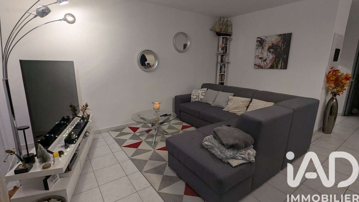 Photo 6 - Appartement à ENTRAIGUES-SUR-LA-SORGUE