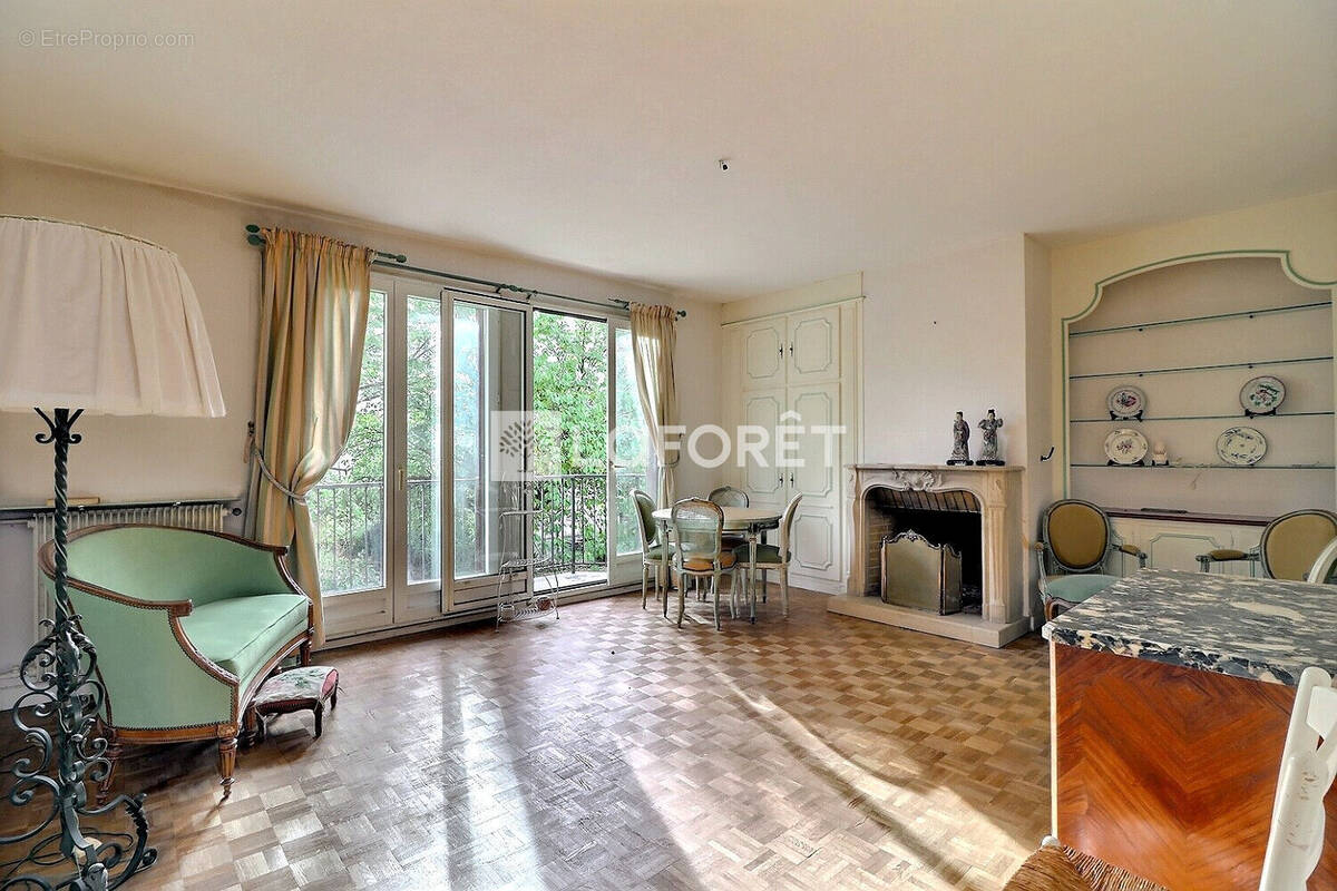 Appartement à RUEIL-MALMAISON