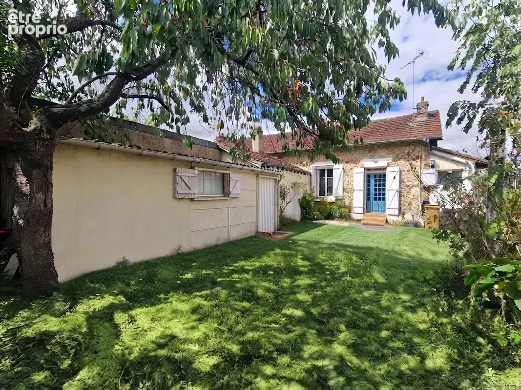 Photo Maison à Saint-Remy-Sur-Avre au prix de 142 000€