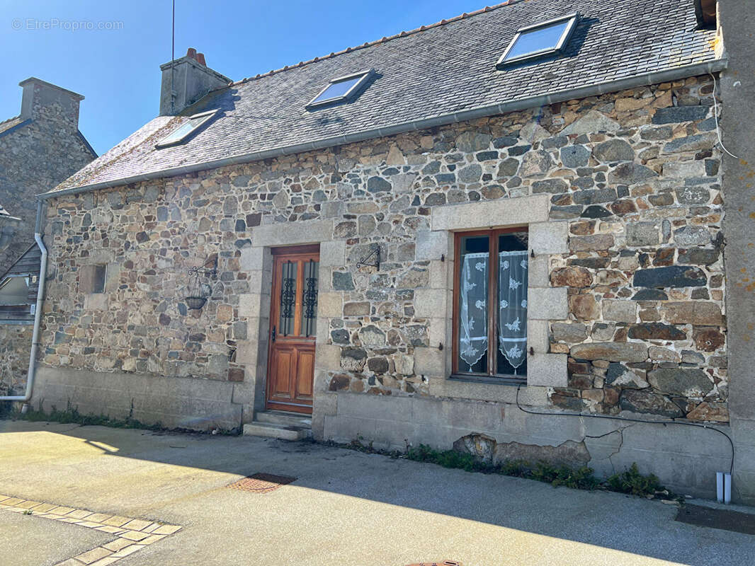 Maison à KERBORS