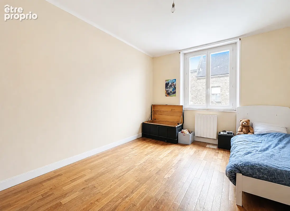 A Vendre Appartement Saint Hilaire Du Harcouet 5 pièce(s) 122 m2 - photo 3
