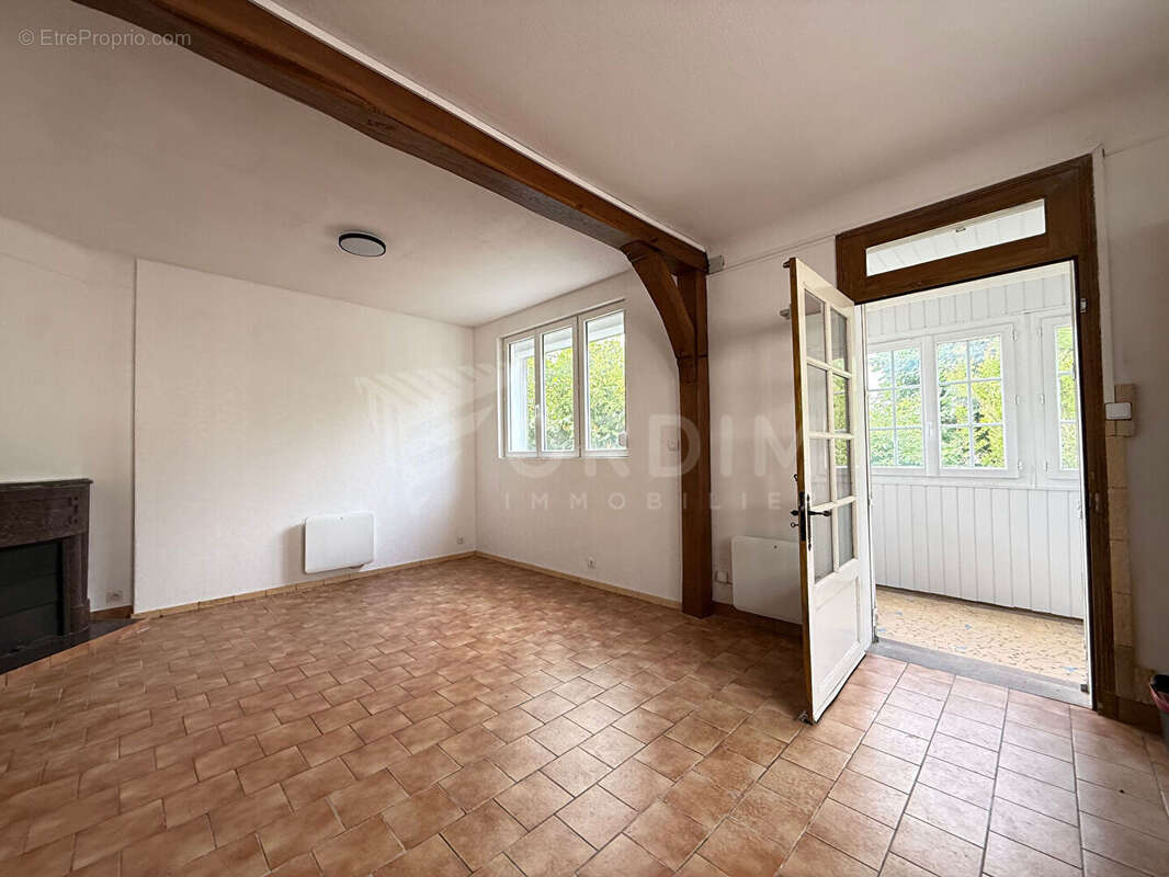 Maison à BEAULIEU-SUR-LOIRE