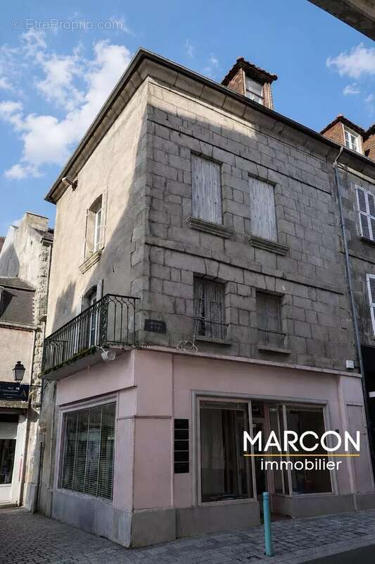 Appartement à AUBUSSON