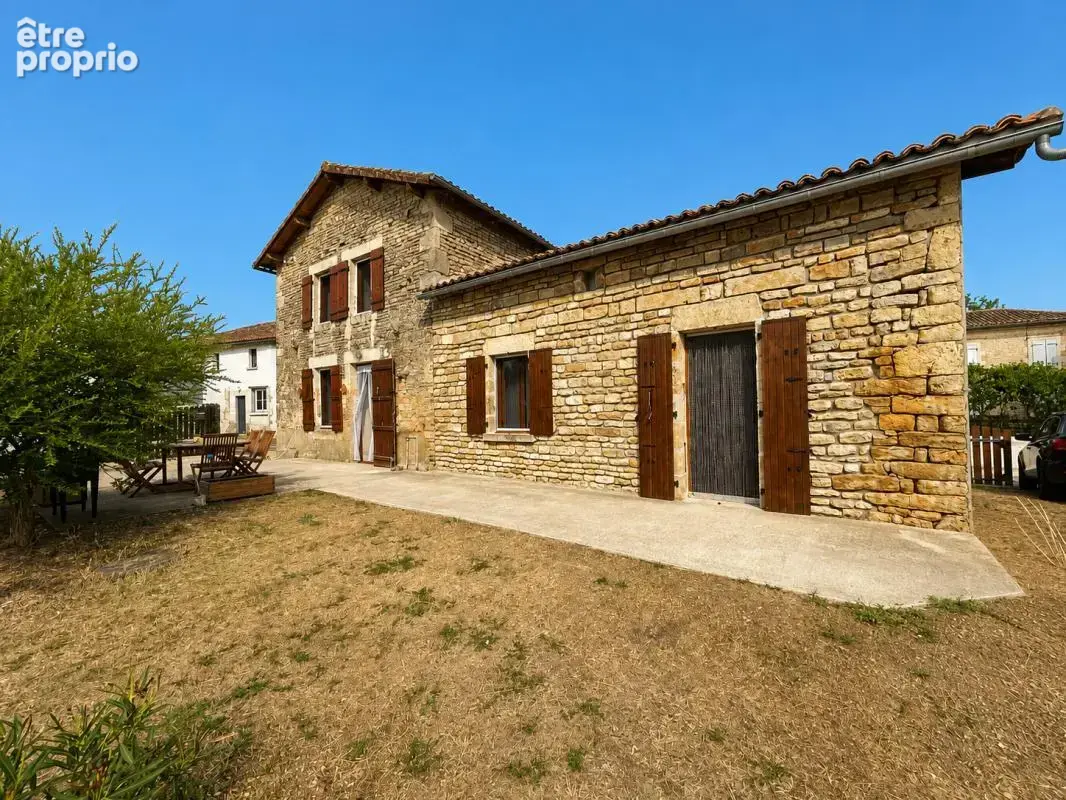 Maison familiale 4 chambres avec atelier, carport et jardin - photo 2