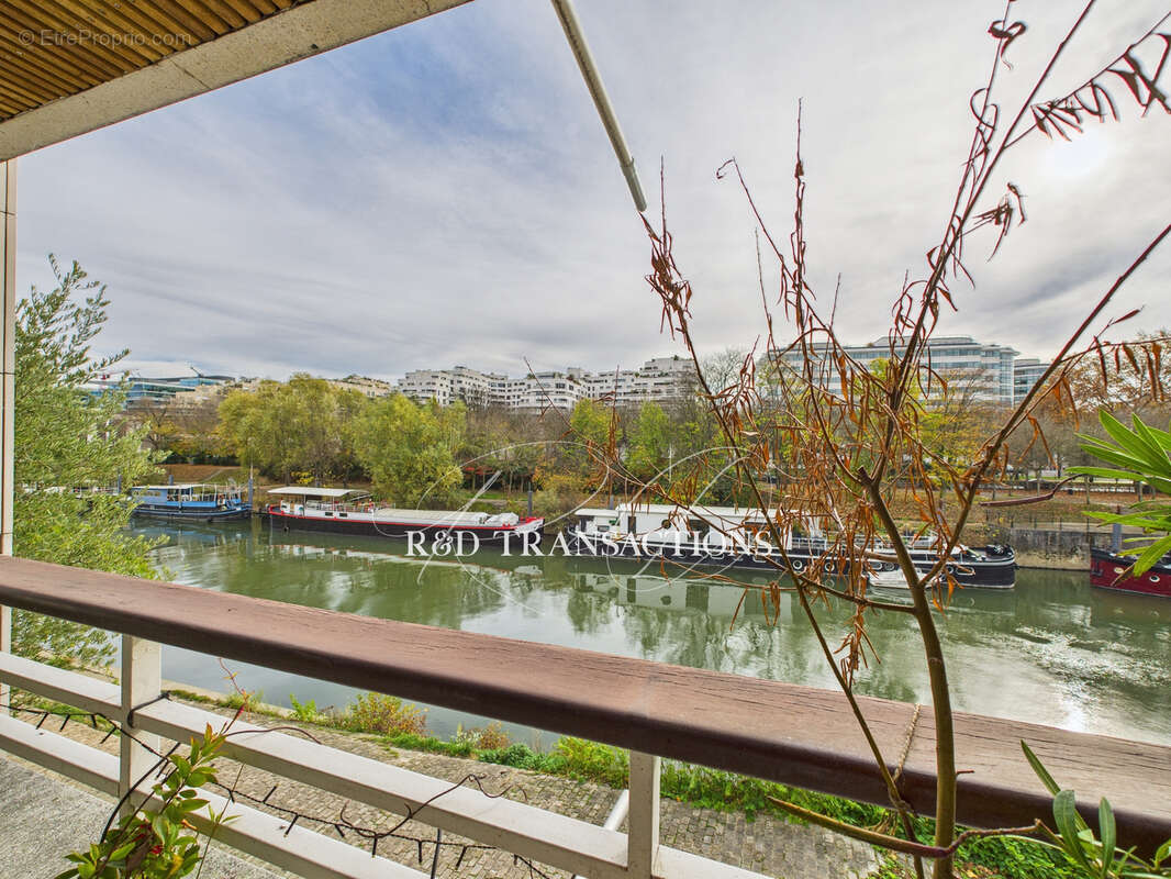Appartement à LEVALLOIS-PERRET
