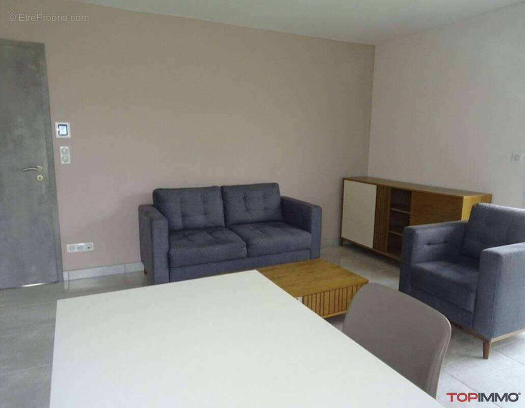 Maison à DANNEMARIE