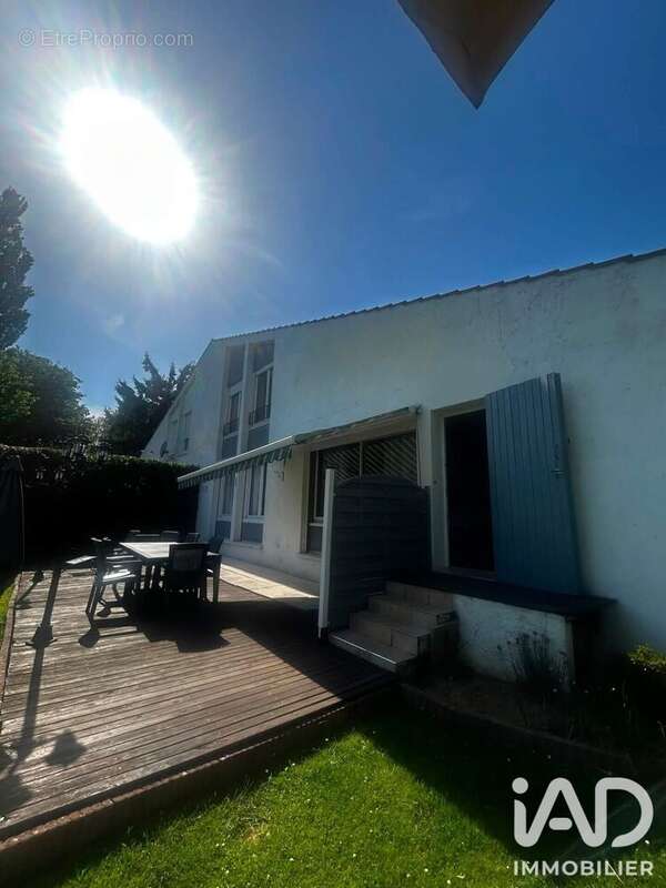 Maison 128 m² à Aulnoye-Aymeries  - photo 2