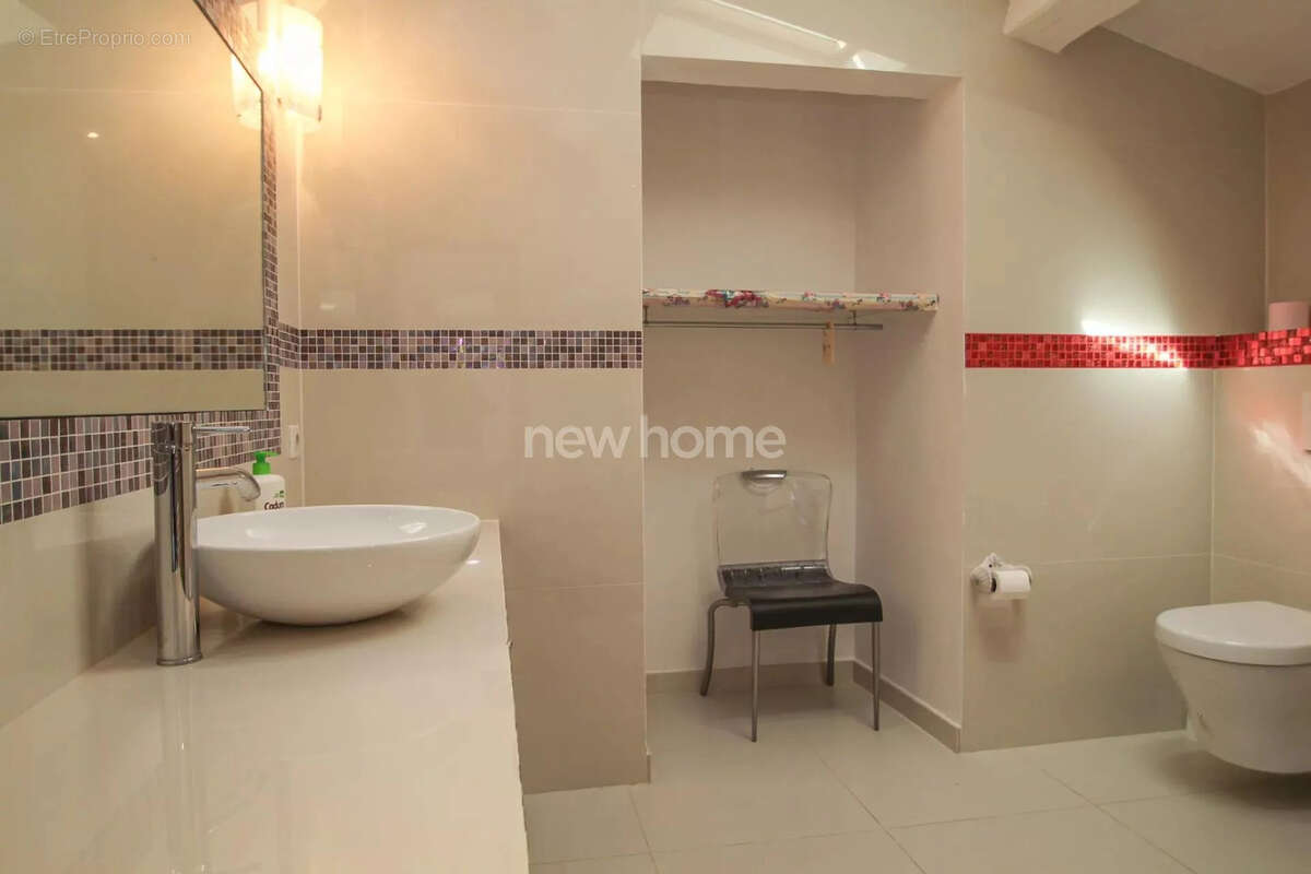 Maison à MONTAUROUX