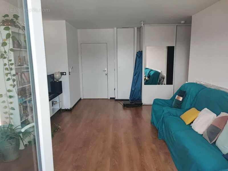 Appartement à ROMAINVILLE