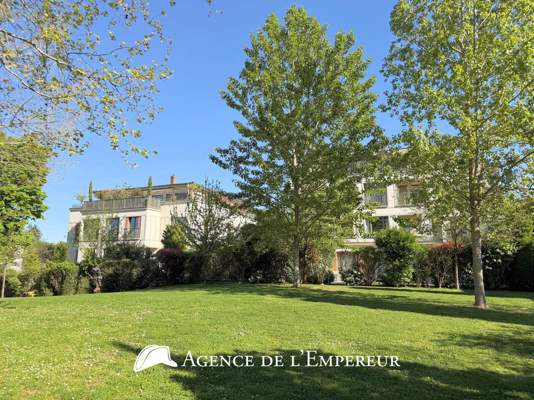 Appartement à GARCHES