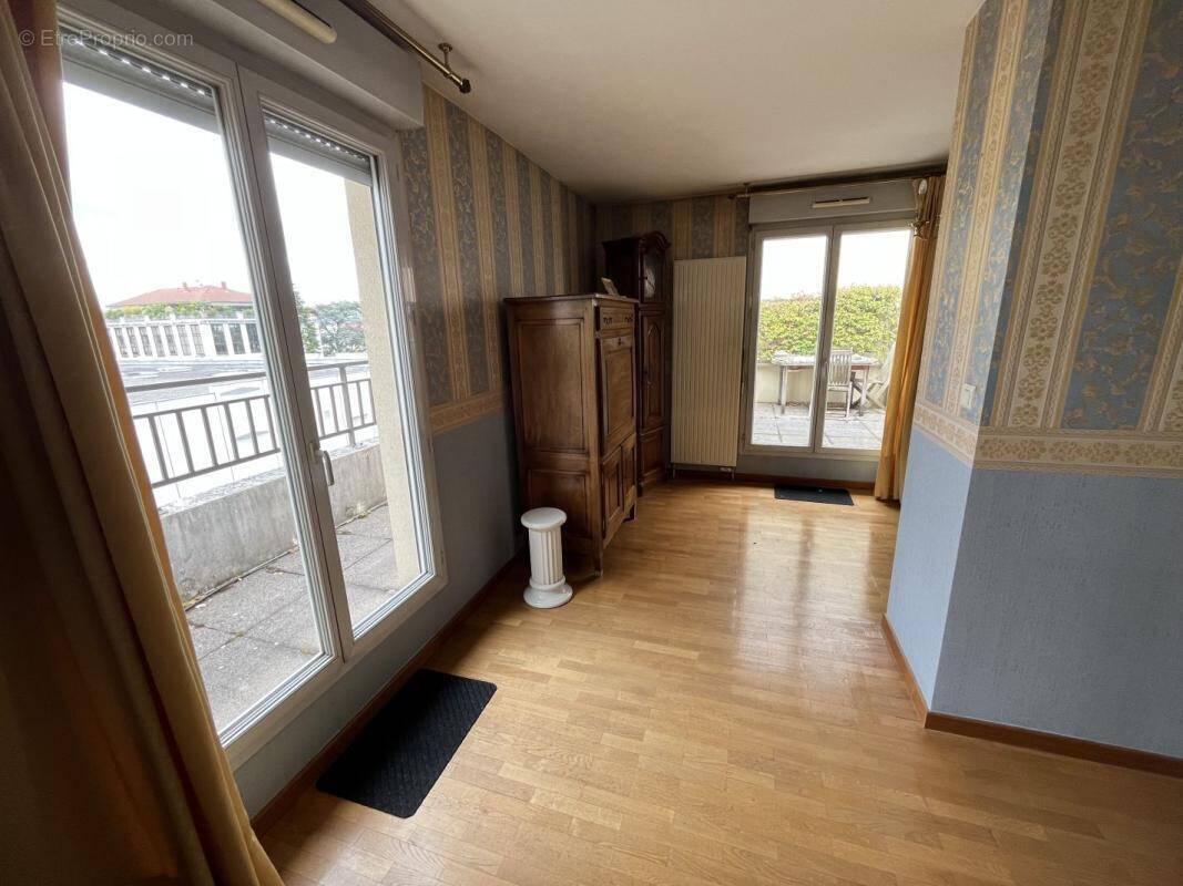 Appartement à LYON-4E