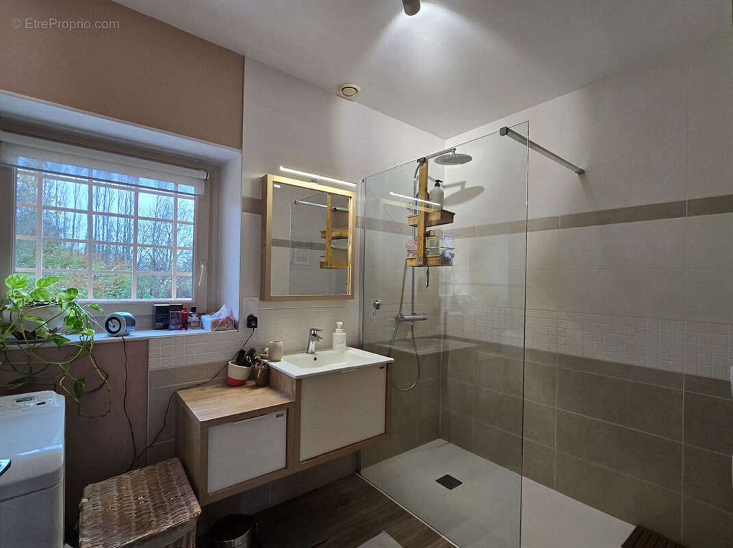 Maison à ETIVAL-LES-LE-MANS