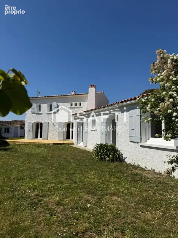 Photo 1 - Maison à LA BREE-LES-BAINS