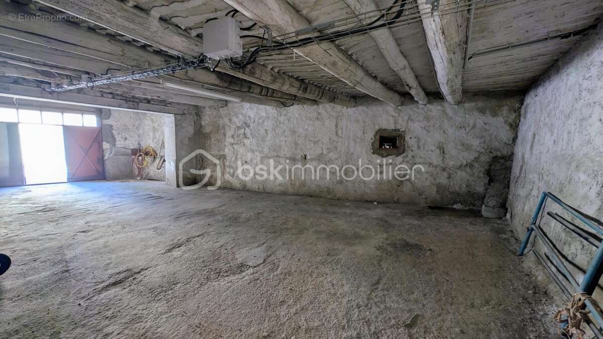  Maison rénovée avec garage au cœur d’Eyguières - photo 22