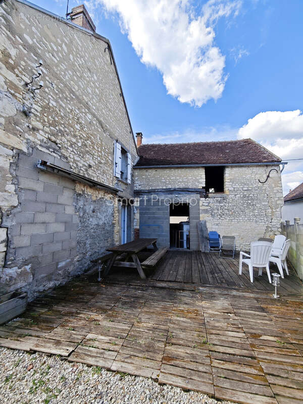 Maison à CHICHERY