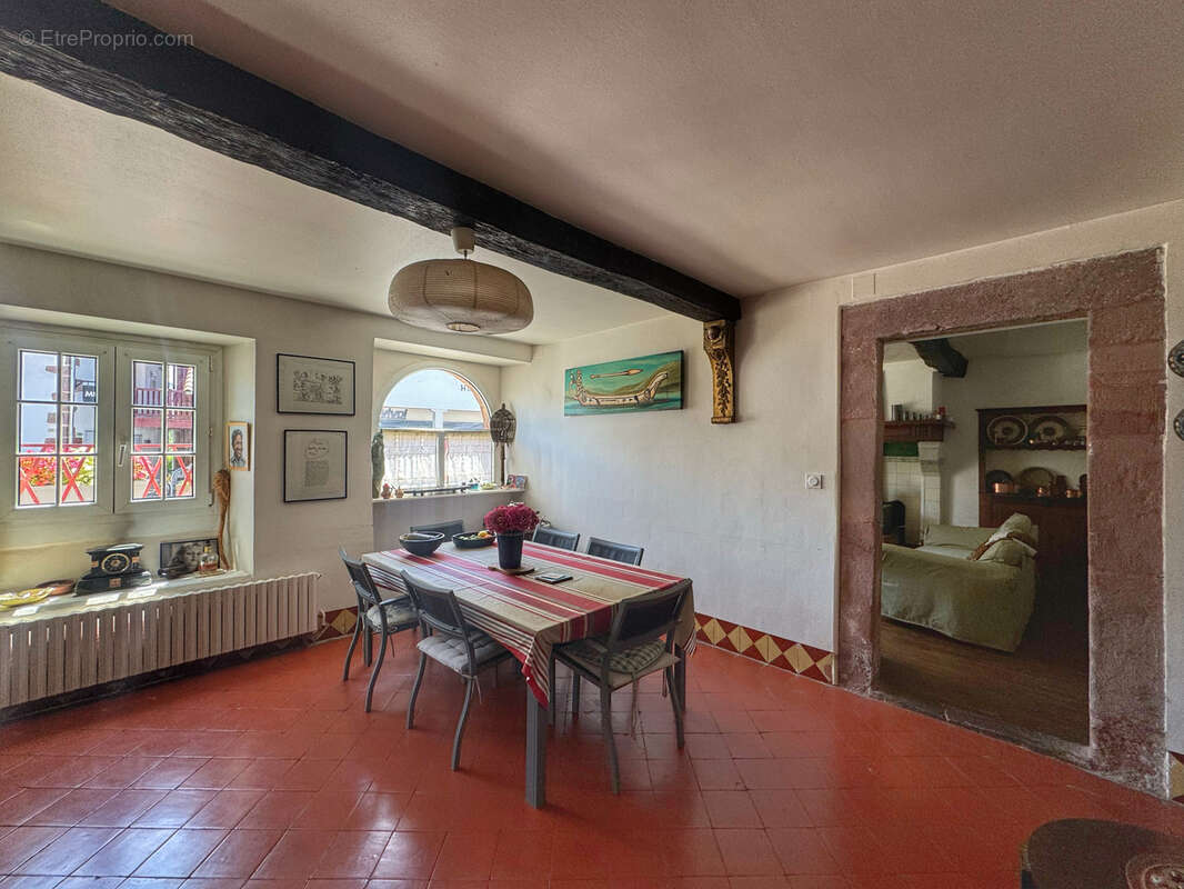 Maison mitoyenne de bourg - photo 10
