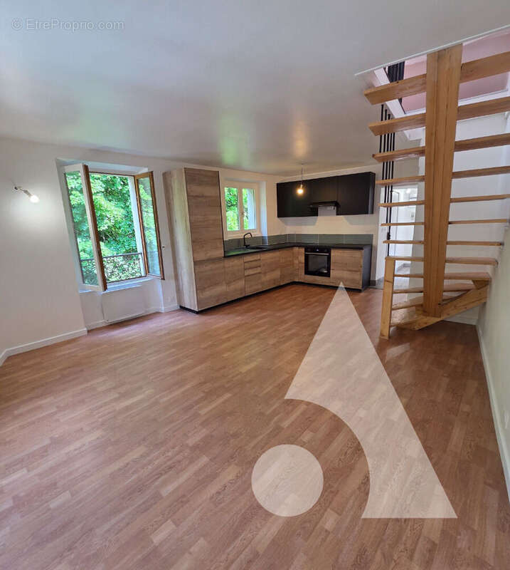 Appartement à SAINT-BRICE-SOUS-FORET