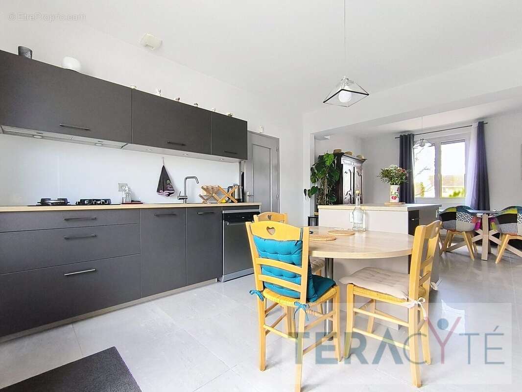 Maison à BOURG-EN-BRESSE