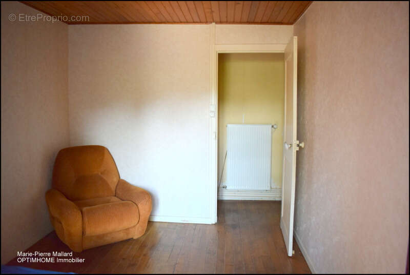 Maison à ROYERE-DE-VASSIVIERE