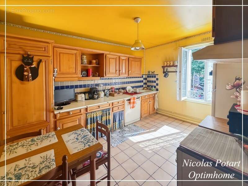 Appartement à COMPIEGNE