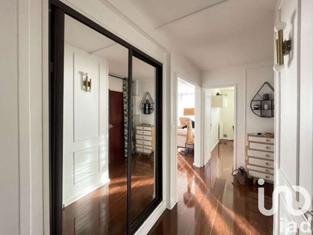 Photo 6 - Appartement à MARGENCY