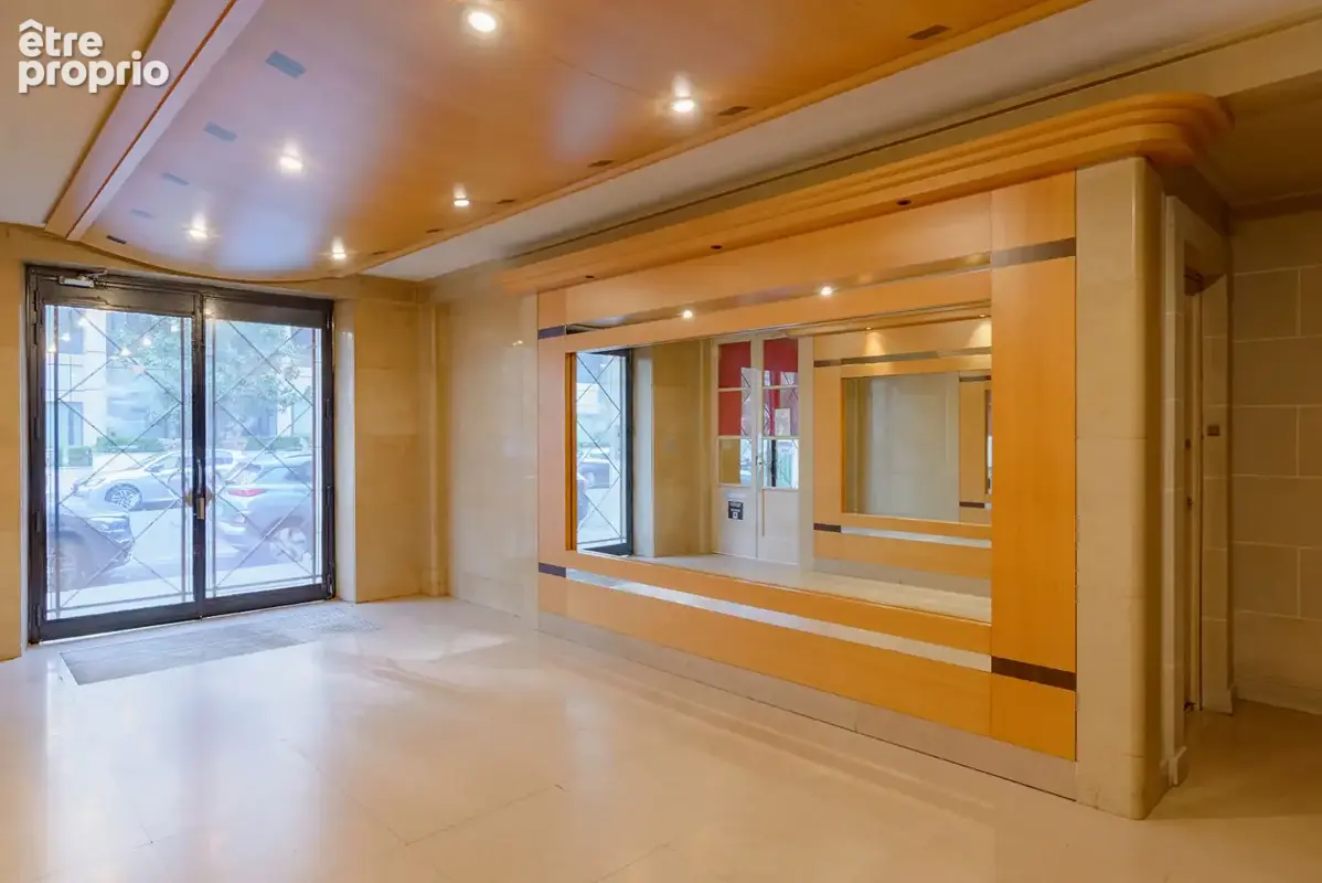 Localisation monceau - calme - etage eleve - lumineux - photo 7