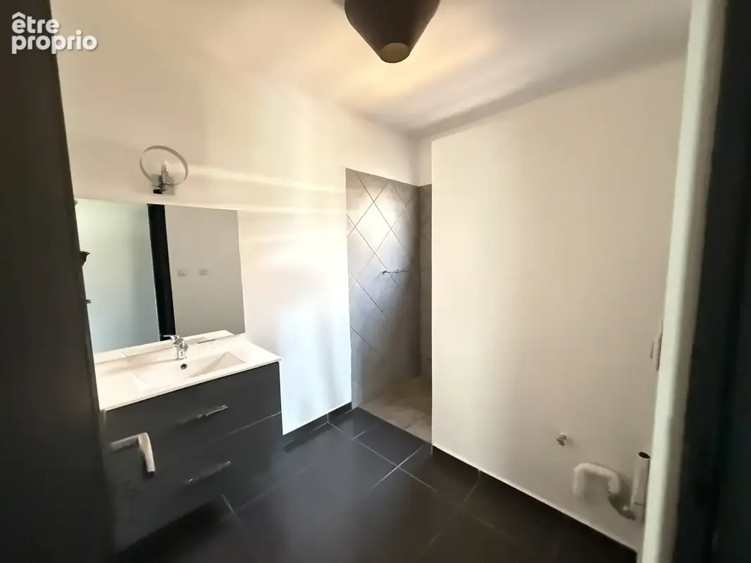 À vendre   la possession   maison t4 récente avec piscine - photo 20