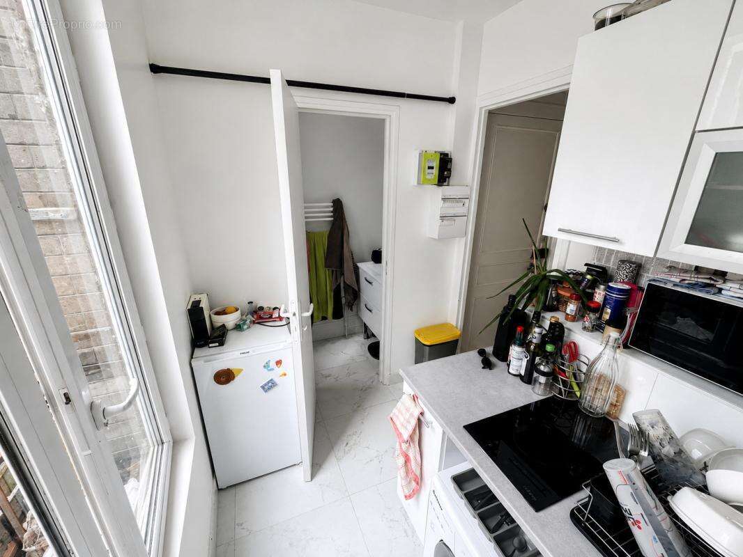 Appartement à PARIS-20E
