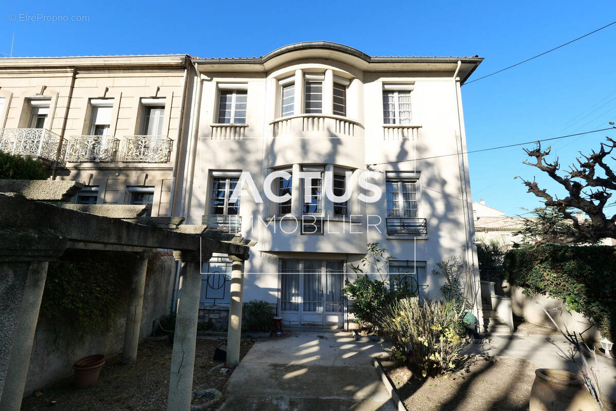 Maison à SALON-DE-PROVENCE