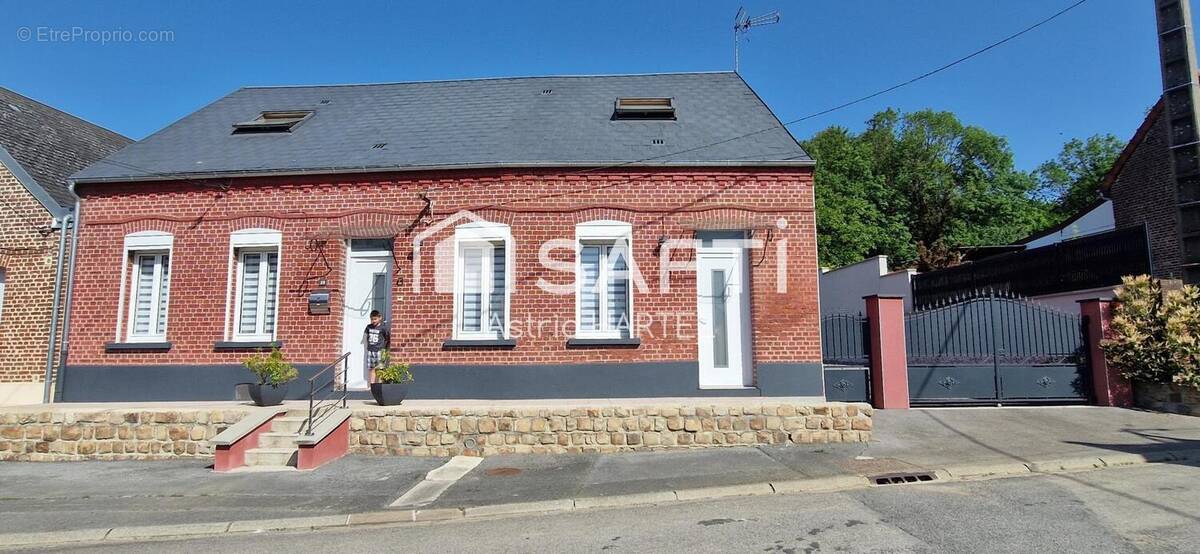 Photo 1 - Maison à BEAUREVOIR