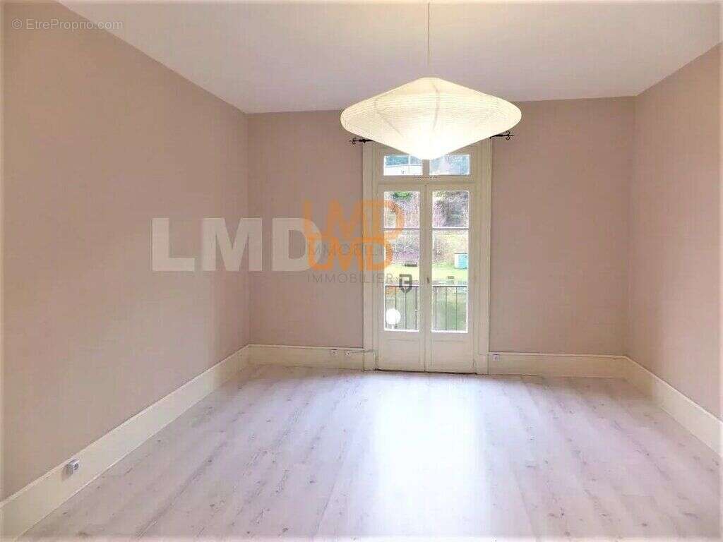 Appartement à AUBIN