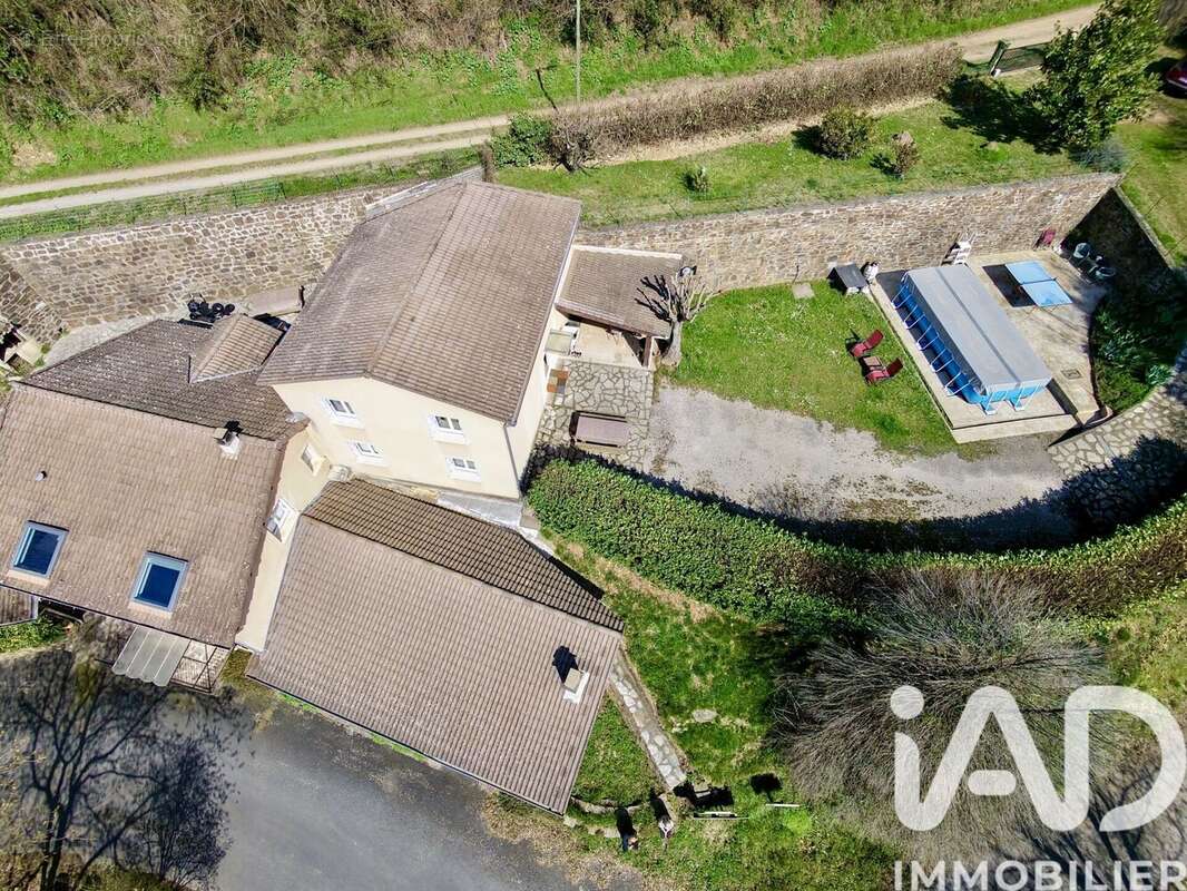 Photo 7 - Maison à LE COLLET-DE-DEZE