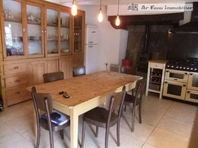 Maison à PONT-DE-BUIS-LES-QUIMERCH