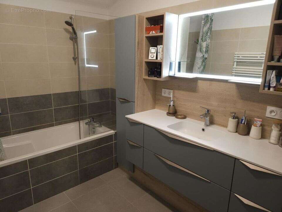 Appartement à ANNEMASSE