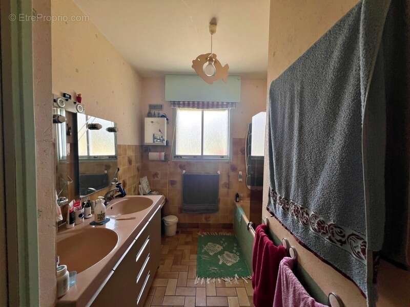 Maison à vendre 6 pièces CHAPTELAT (87) - photo 14