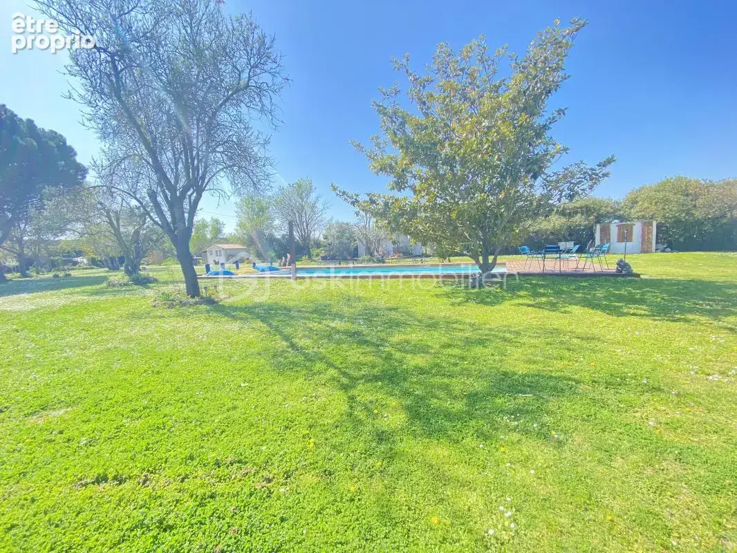 Bastide de caractère du XVIIIᵉ siècle avec piscine au cœur d’un écrin de nature - photo 27