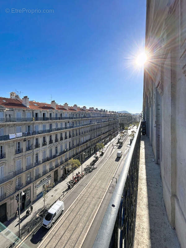 Appartement à MARSEILLE-2E