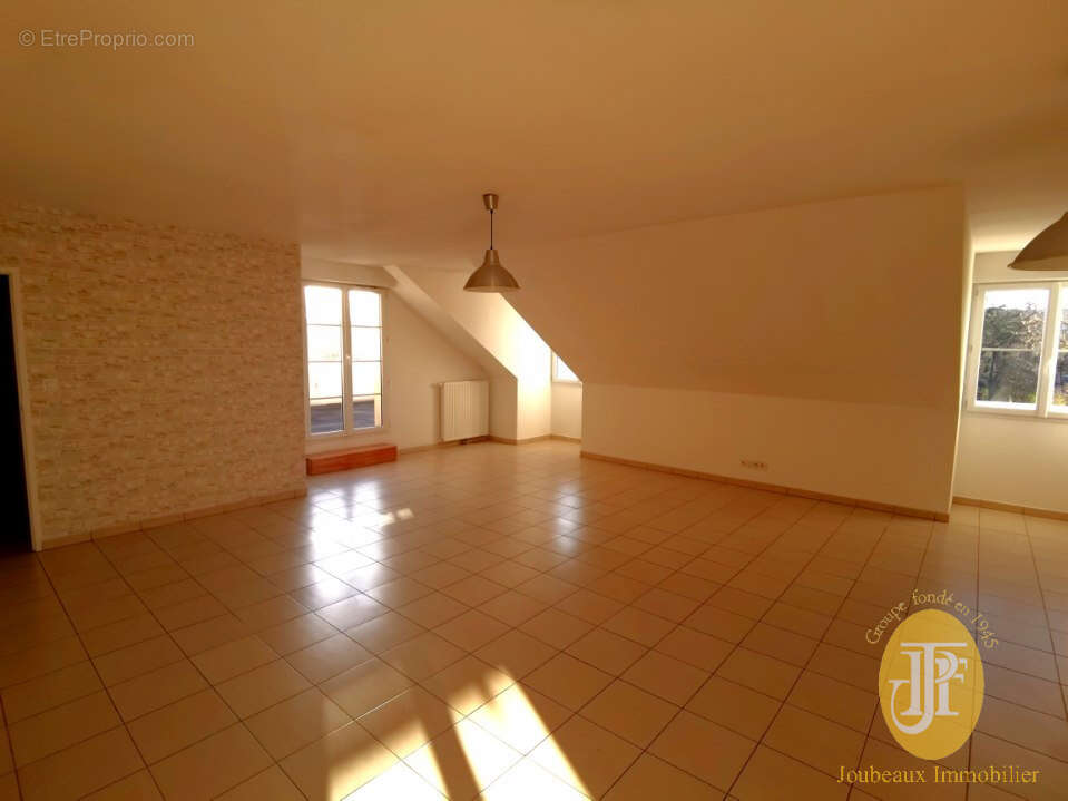 Appartement à MANTES-LA-JOLIE