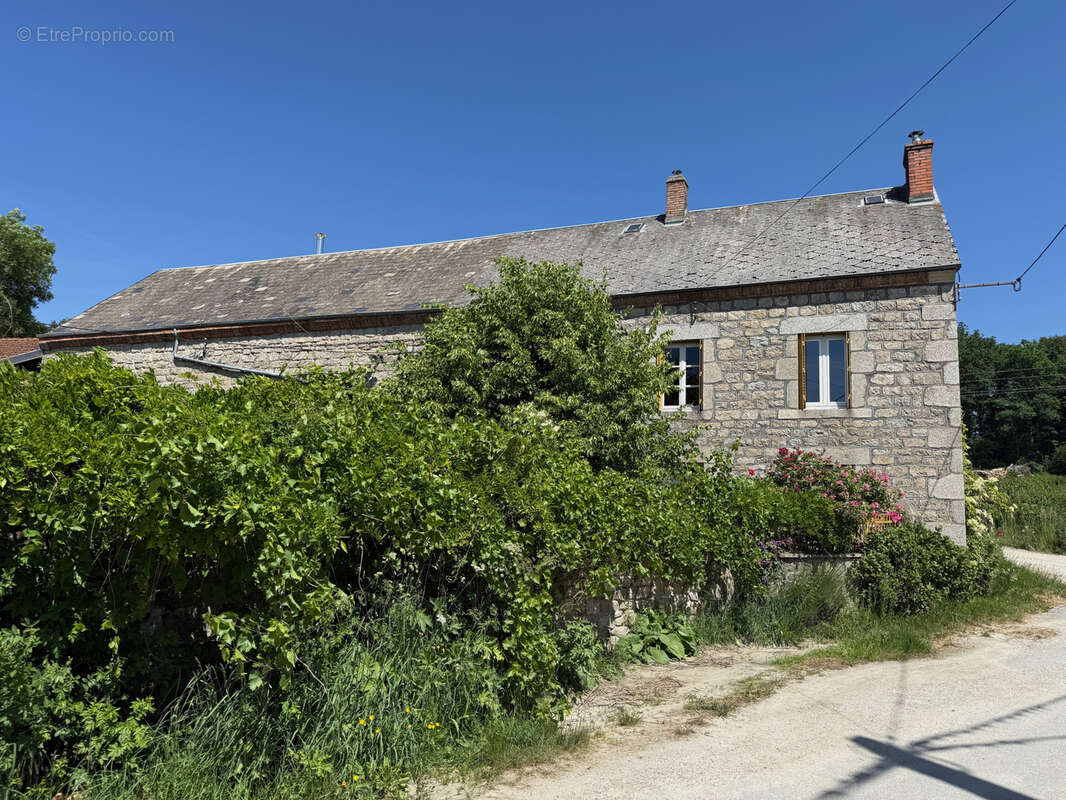 Maison à CHARENSAT