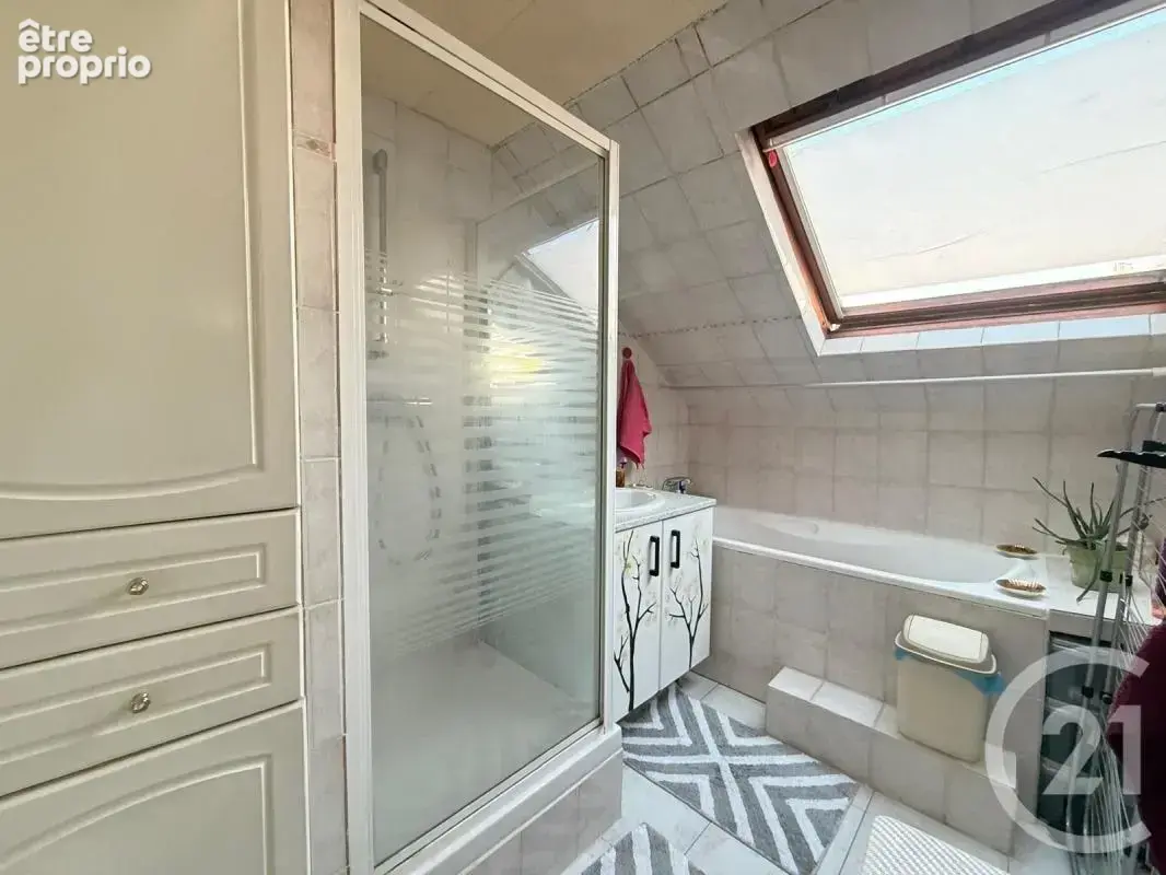 Appartement 2 pièces 44 m² à vendre à Fontenay-Sous-Bois (94120) - photo 6