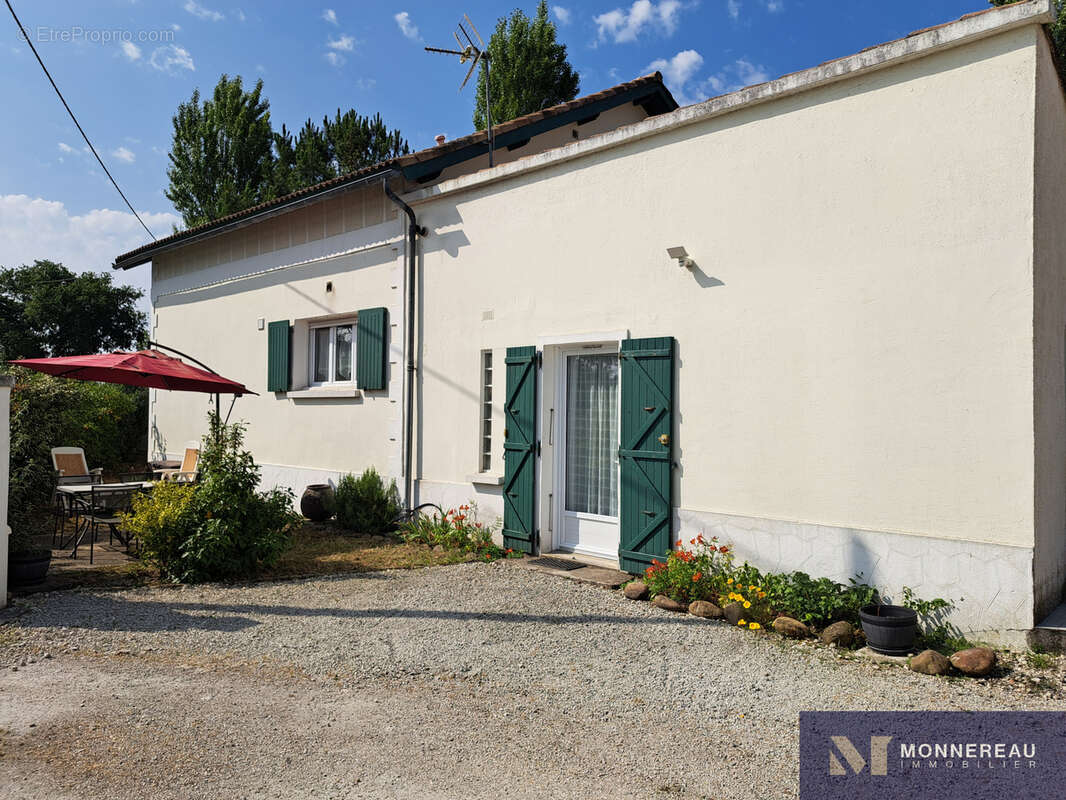 Maison à LA TREMBLADE