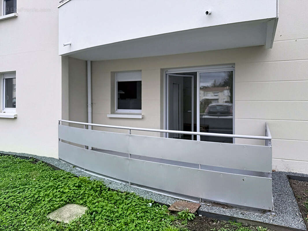 Appartement à FARGUES-SAINT-HILAIRE