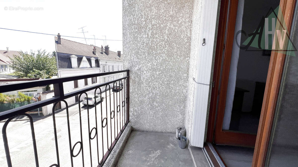 MONTEREAU FAULT YONNE (77130) Appartement 3 pièces 2 chambres 61.50 m2 environ - photo 9
