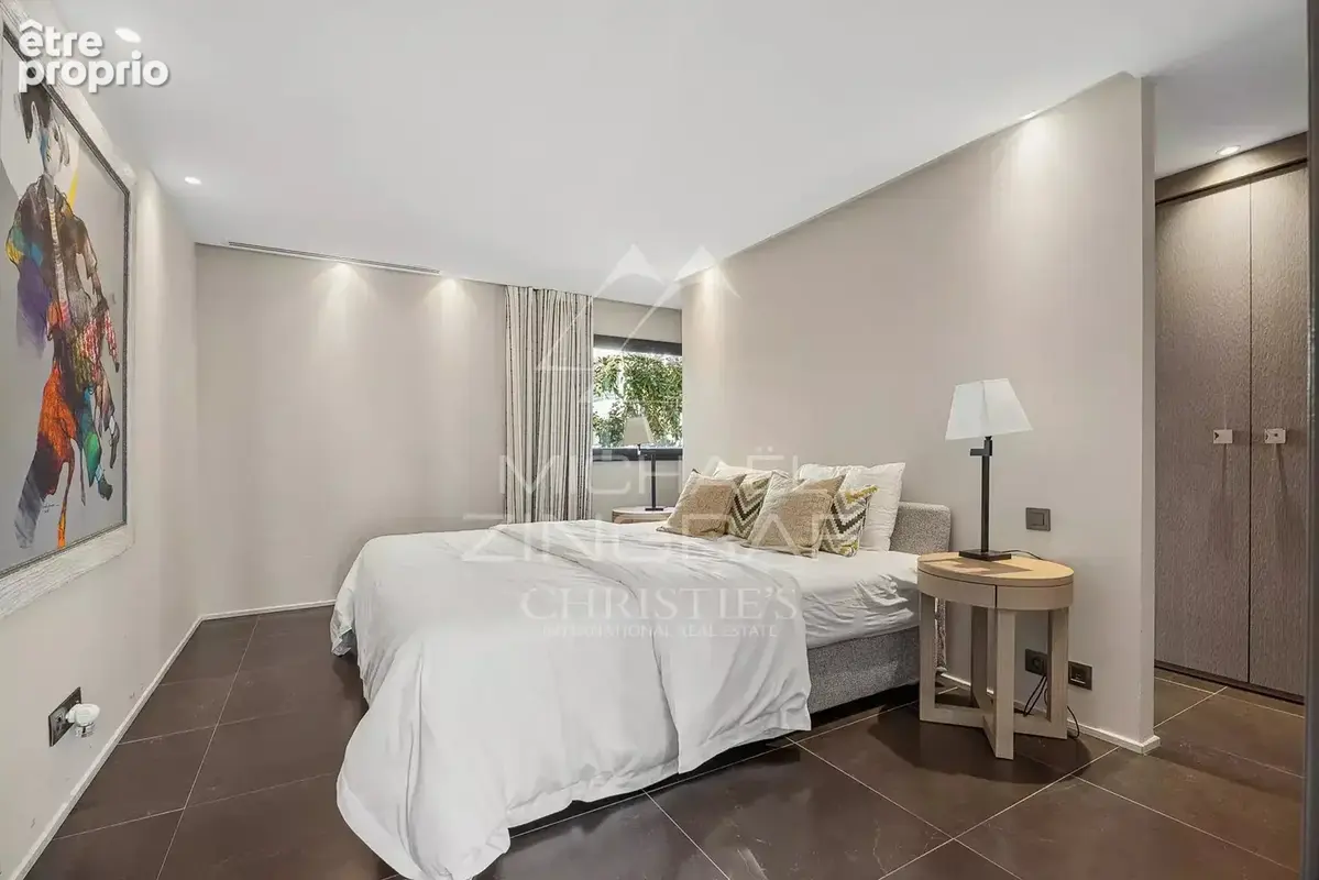 Cannes Palm Beach — Exceptionnel triplex de 462m2 en front de mer avec terrasses et jardin - photo 27