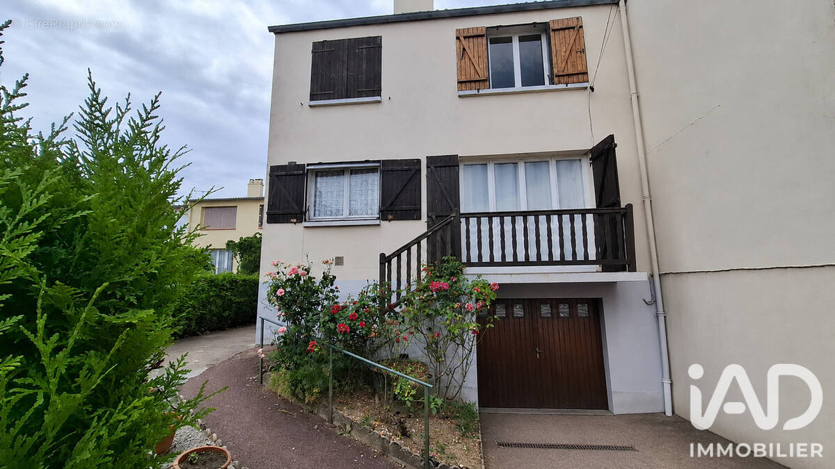 Photo 1 - Maison à CONCHES-EN-OUCHE