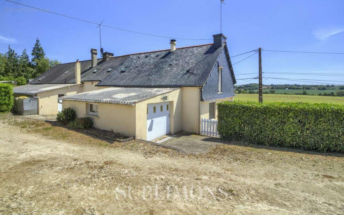 Maison à CARO